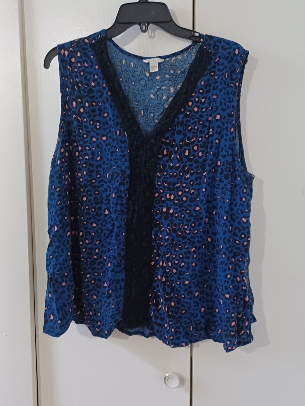Cato Blue and Pink Leopard-Print Lace-Trim Tank